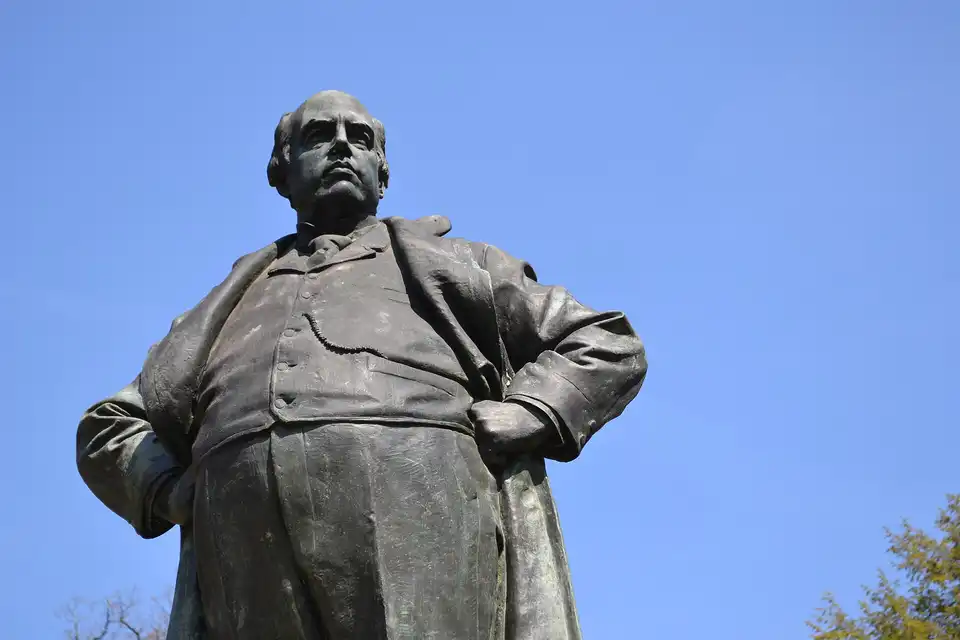 Robert G Ingersoll Statue, Glen Oak Park, Peoria, Illinois